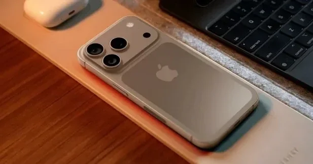 В Сети появились снимки возможного прототипа iPhone 17 Pro ФОТО