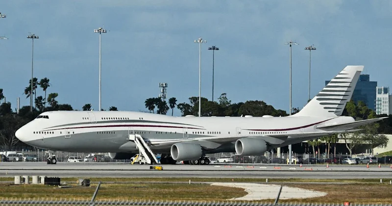 США начинают переоборудовать в Air Force One подаренный Трампу Катаром боинг