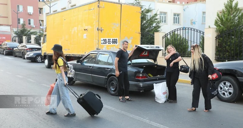 Xıdırlıya yola salınan köç karvanı kəndə çatıb YENİLƏNİB FOTOLAR