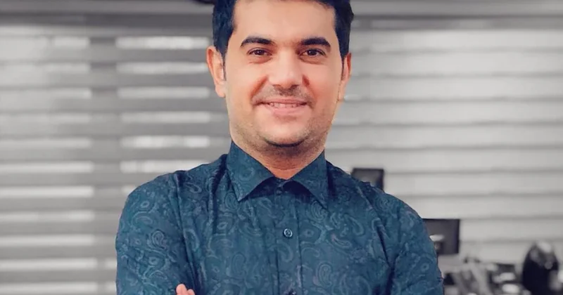 Fəlakət tanınmış aktrisa ilə sevgilidir? VİDEO