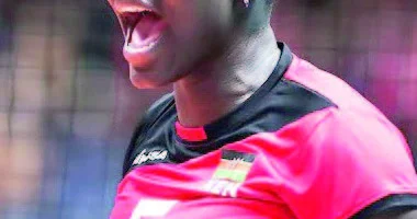 Keniyalı voleybolçu “Gəncə”də