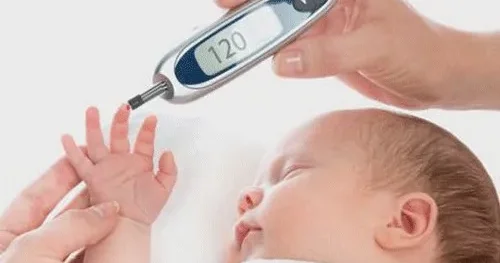 Körpələr niyə şəkərli diabetlə doğulur? Pediatr AÇIQLADI