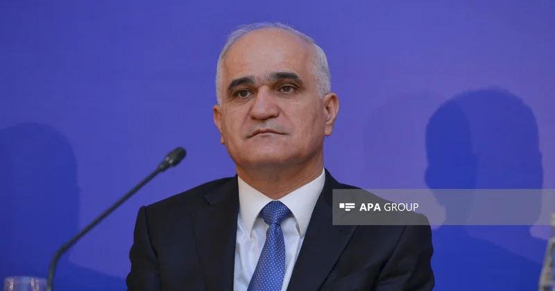 Şahin Mustafayev İran səfiri ilə görüşüb