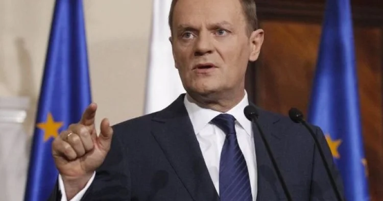 Tusk: “Polşa Aİ ABŞ ticarət razılaşmasına görə 2,2 milyard dollar itirə bilər”