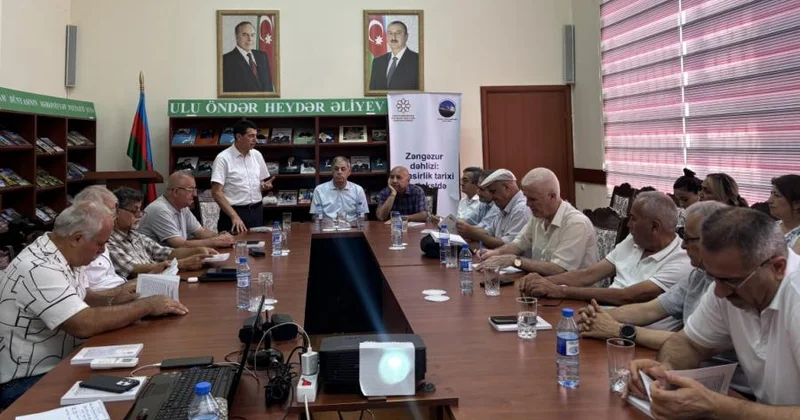 Gənclər Kitabxanasında “Zəngəzur dəhlizi: müasirlik tarixi kontekstdə” mövzusunda dəyirmi masa təşkil edilib