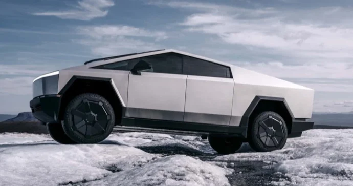 Tesla Cybertruck ın daha kiçik versiyasını istehsal edə bilər