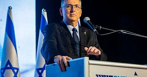 İsrail XİN rəhbəri Qəzzada aclığın hökm sürdüyünü inkar edib