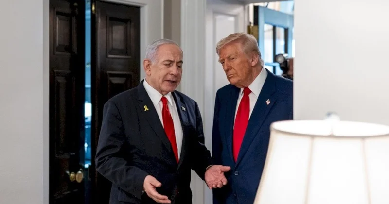 WSJ: Tramp Netanyahunu əvvəlki səfərlərlə müqayisədə daha soyuq qarşılayıb