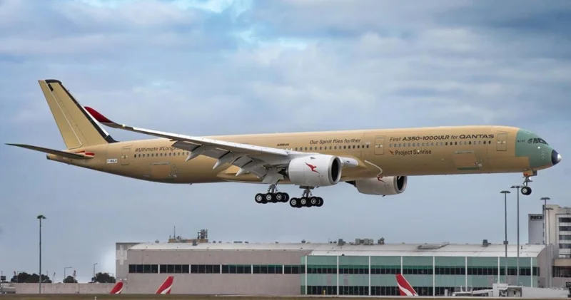 Airbus təyyarəsi dünya rekordu qırdı: 24 saatdan çox fasiləsiz havada qaldı