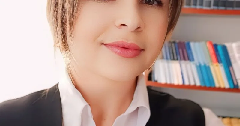 Dilini qoruyan xalq gələcəyini qurur