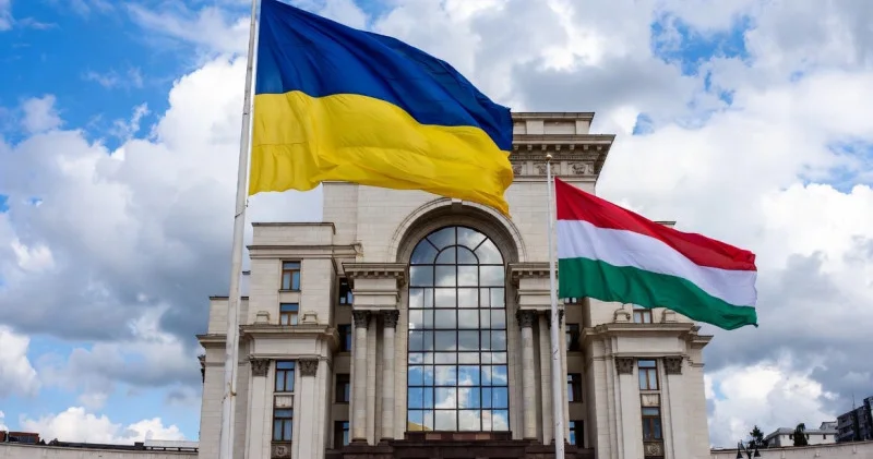 Macarıstan Ukraynsnın Aİ yə üzv olmasına mane olur