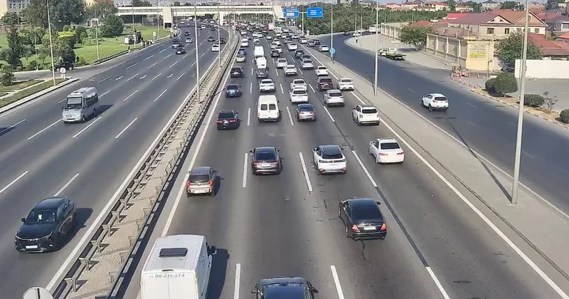 Paytaxtın 4 əsas yolunda TIXAC var