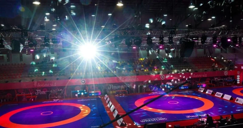 Dünya çempionatı: İlk qızıl ı kim qazanacaq?