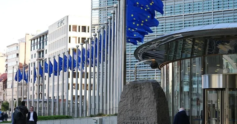 KİV: Aİ Rusiyaya yardım göstərdiyi iddia edilən 1600 dən çox şirkətə sanksiya hazırlayır