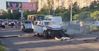 Odessada avtomobil partladı ÖLƏN VAR VİDEO
