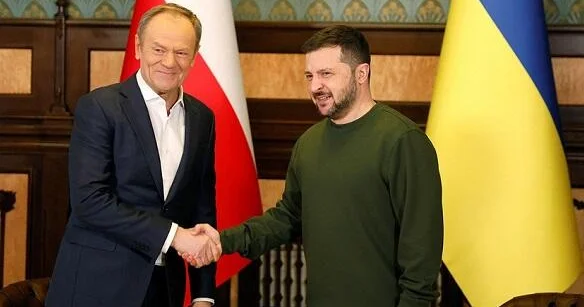 Zelenski bu dəfə Polşada: Tuskla tarixi məsələlərdən danışdı