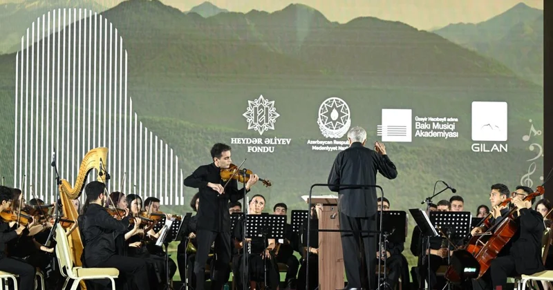 XV Qəbələ Beynəlxalq Musiqi Festivalının açılışı olub (Foto Video)