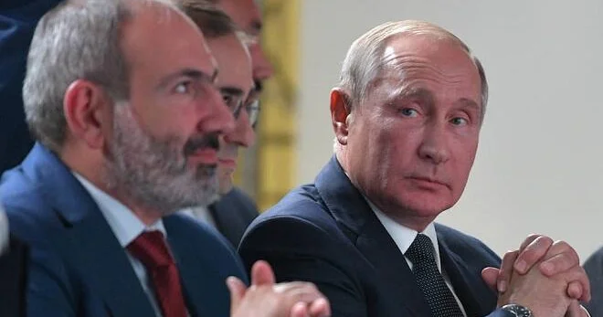 Paşinyandan Putinə atmaca: O kiminlə danışırdı?
