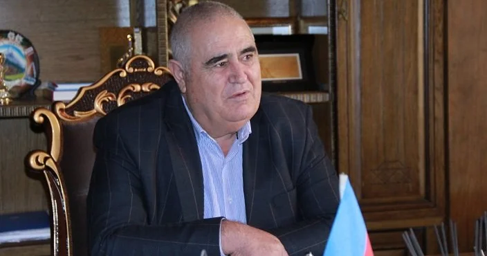 Şərurlu İsfəndiyardan haqqında yayılan xəbərə reaksiya