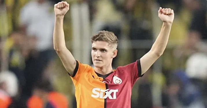 Qalatasaray onunla yollarını ayırır