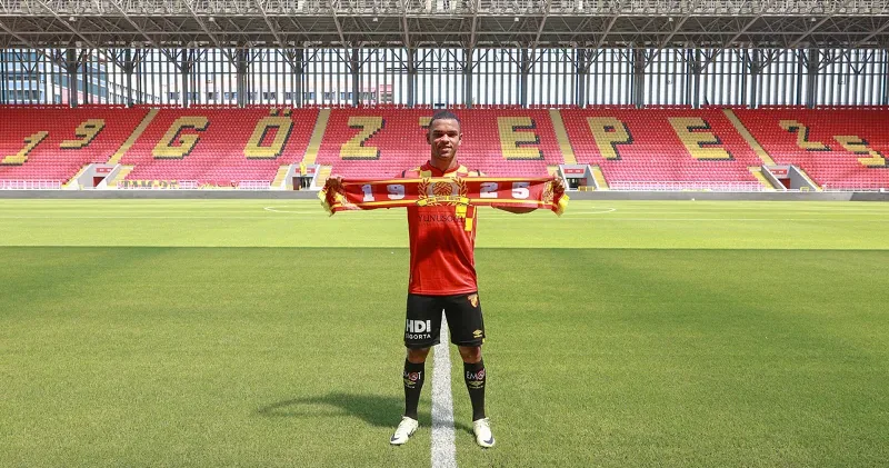 Rsuiya klubu hücumçuya görə Göztəpə yə 15 milyon avro ödəyəcək
