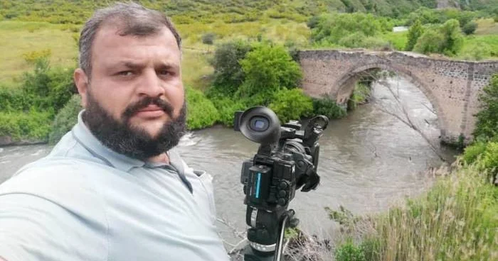 Şəhid jurnalistin övladı məktəbə hazırlaşır...