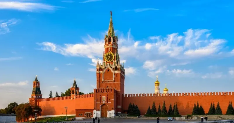 В Кремле готовятся крупные кадровые перестановки