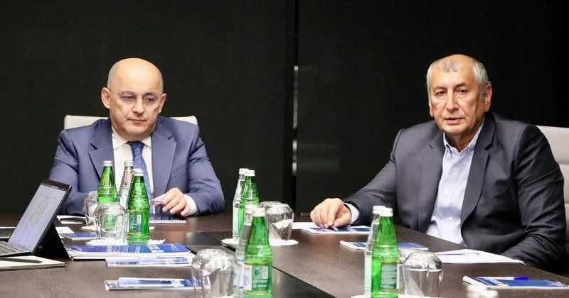 AVF rəhbərliyi qadın voleybolçulardan ibarət yığma üzvləri ilə görüşüb FOTO