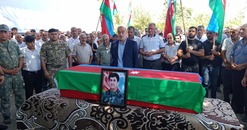 Şəhidimiz Kürdəmirdə dəfn edildi