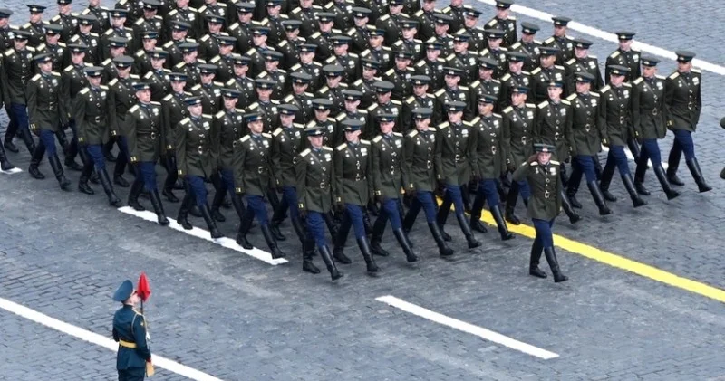 Rusiyada yığılan vergilərin yarısı müharibəyə xərclənir