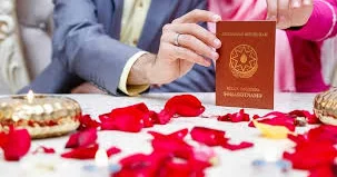 Qohum nikahları da yalnız bir halda qadağan edilir: SOSİOLOQ AÇIQLADI