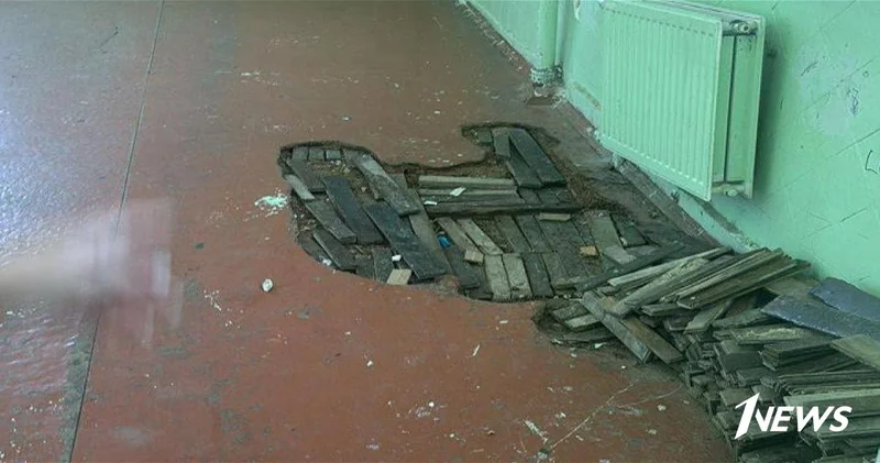 Скандал в бакинской школе: родители обвиняют руководство в поборах на ремонт ФОТО