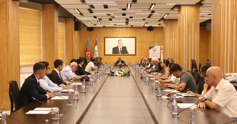 BDU da “Qarabağ və Dilbaz at cinslərinin genetik xəritəsinin hazırlanması” layihəsinə dair müzakirələr keçirilib