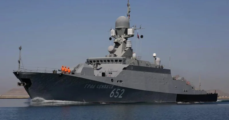 Украина впервые поразила военный корабль FPV дроном