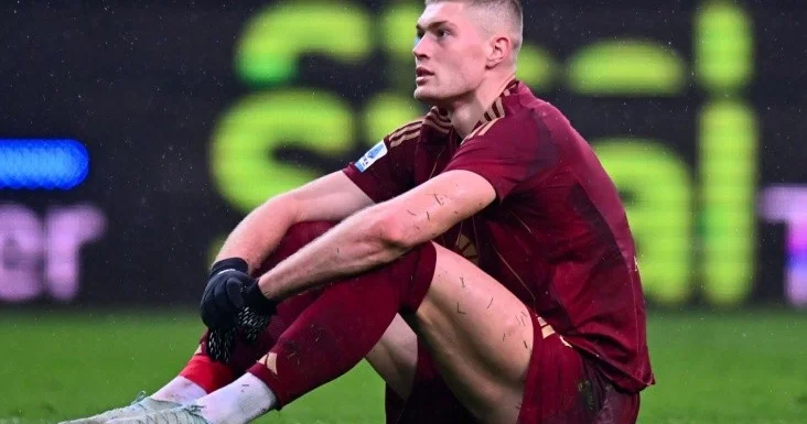 “Milan” rəsmiləri ukraynalı forvardın agenti ilə görüşüb