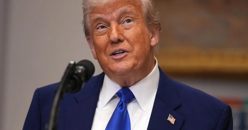 Трамп намерен удержать Путина за столом переговоров