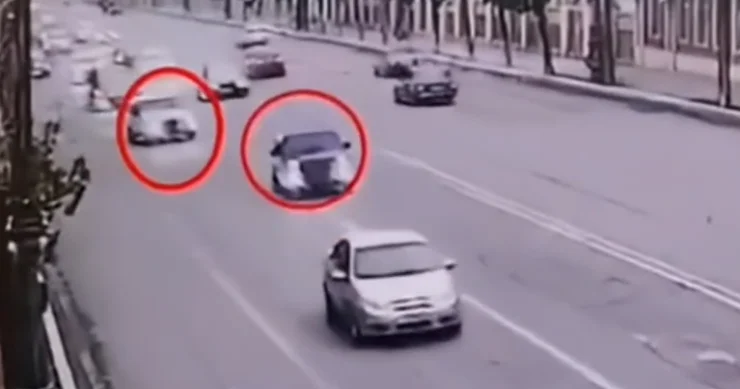 Toy karvanında maşını tərsinə sürdü POLİSDƏN XƏBƏRDARLIQ