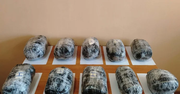 Dörd kiloqramdan artıq narkotik vasitə götürüldü