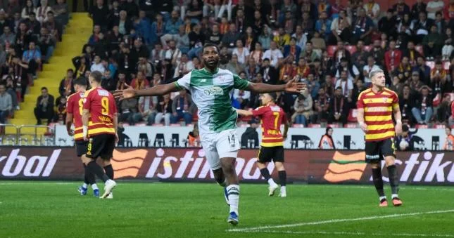 Toralın klubundan növbəti qələbə