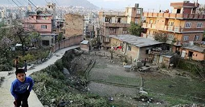 Nepalda daha bir çətinlik: Meyitləri saxlamağa yer yoxdur