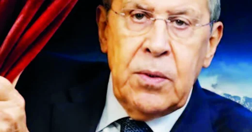 Lavrov “pərdə”ni yana çəkir