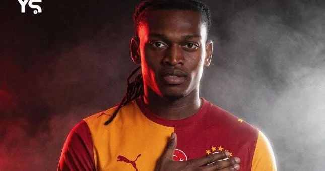 Leau "Qalatasaray"a keçidindən danışdı