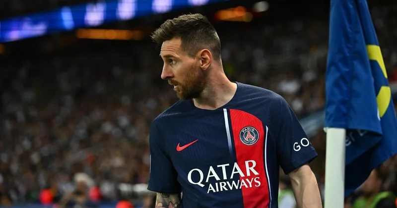 Messi: “PSJ karyeram istədiyim kimi alınmadı”