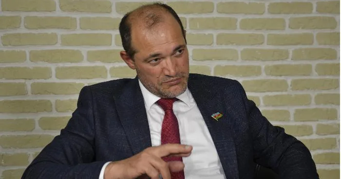 “Yalvarır ki, arvadım başqası ilə yaşayır, onu mənə qaytar!” VİDEO