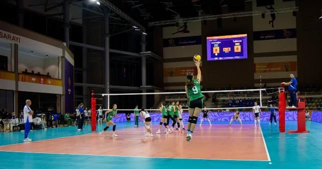 Azərbaycan voleybolçularından uğurlu start