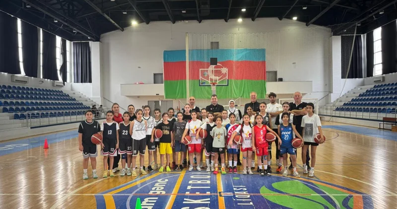 Gənc basketbolçular arasında milli komanda seçimi baş tutub