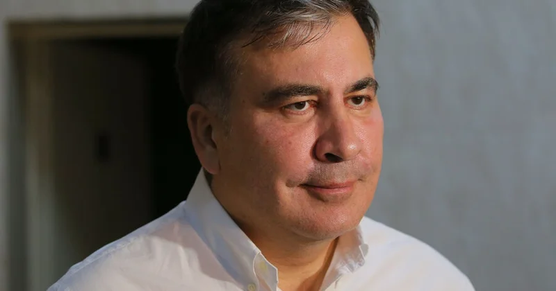 Məhkəmə Saakaşvilini təqsirli bildi 3 milyon dollar ödəməlidir