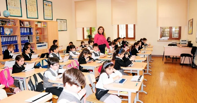 Məktəblər yeni dərs tədris edilə bilər Nazir AÇIQLADI