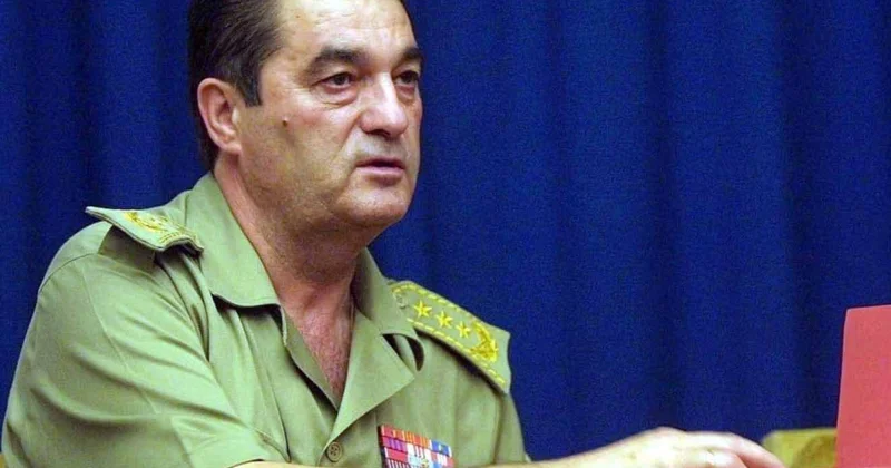 Müharibə cinayətlərinə görə məhkum edilmiş serb general azadlığa buraxılıb