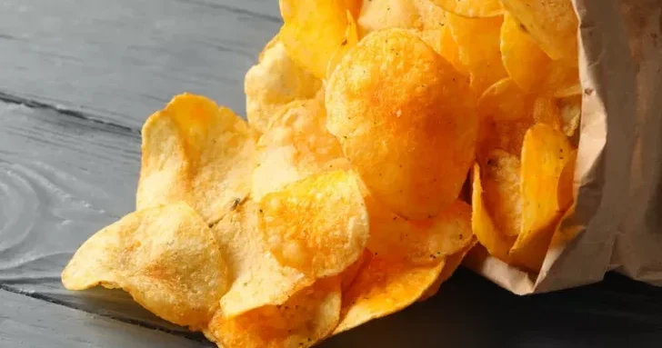 В Азербайджане из торговых сетей изымают продукцию с избыточным содержанием глутамата натрия